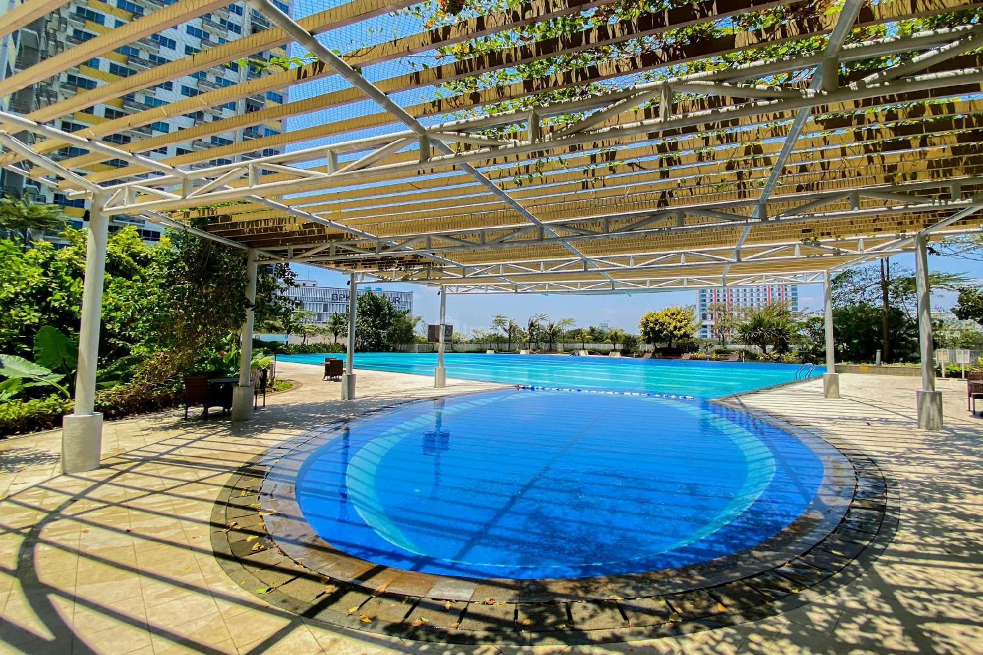 Pleasant And Tidy Springlake Summarecon By Travelio Apartemen